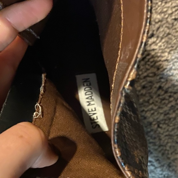 Steve Madden snake skin pointed boots with block heels. - Picture 7 of 7